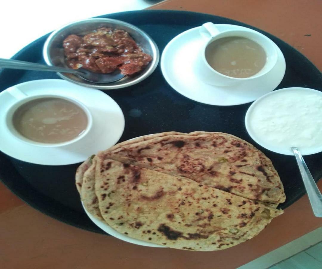 Goroomgo Shree Mandir Palace Puri Eksteriør billede